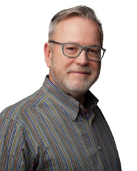 Build Expo Educator Larry Oxenham